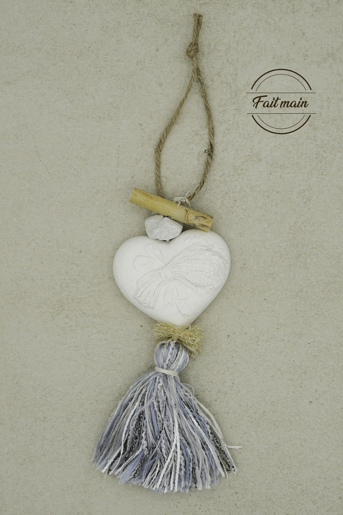 copy of TRESSE COEUR BLANC FLEUR DE COTON BOULE LAVANDE-MEDAILLON CIGALE PLATRE