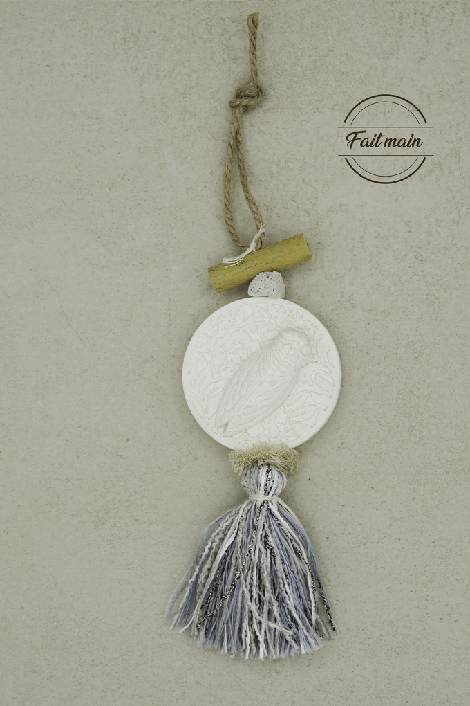 copy of TRESSE COEUR BLANC FLEUR DE COTON BOULE LAVANDE-MEDAILLON CIGALE PLATRE