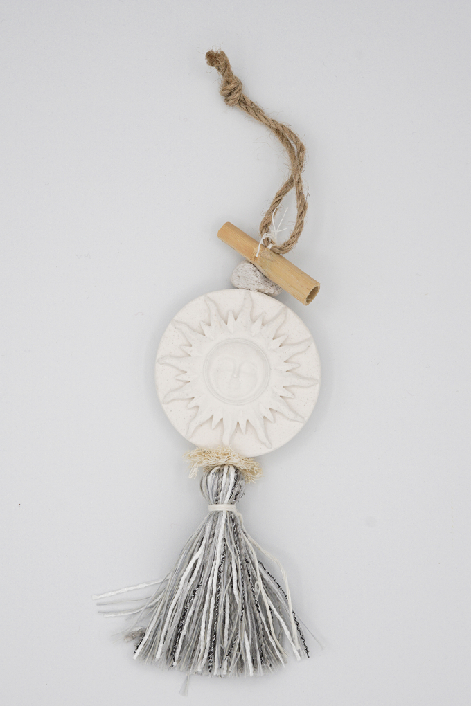 copy of TRESSE COEUR BLANC FLEUR DE COTON BOULE LAVANDE-MEDAILLON CIGALE PLATRE