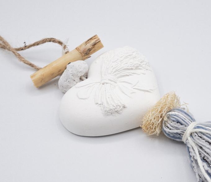 copy of TRESSE COEUR BLANC FLEUR DE COTON BOULE LAVANDE-MEDAILLON CIGALE PLATRE